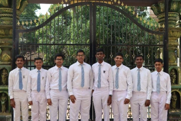 அகில இலங்கை ரீதியில் நடத்தப்பட்ட போட்டியில் முதலிடம் பெற்ற யாழ். இந்துக் கல்லூரி (Photo)