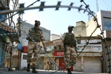 ஜம்மு காஷ்மீரில் 17 வயது சிறுவன் சுட்டுக்கொலை: செய்திகளின் தொகுப்பு