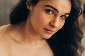 15 நிமிஷம் ஆடையின்றி நடிக்க முடியாது? வாய்ப்பிற்காக இப்படியொரு முடிவில் நடிகை ஆண்ட்ரியா..