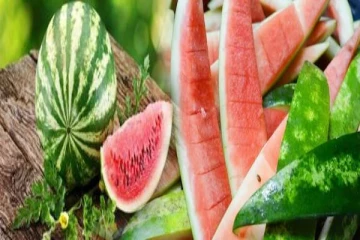 தர்பூசணி தோலில் இவ்வளவு நன்மைகள் இருக்கா? இனி தூக்கி எறியாதீங்க...