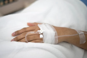 வைத்தியசாலையில் அனுமதிக்கப்பட்டுள்ள அமைச்சரின் மகள்