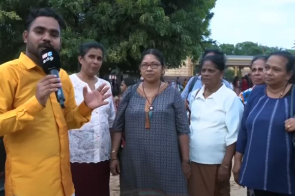 யாழ். நல்லூர் கந்தசுவாமி ஆலயத்தை நாடிவந்த சிங்கள குடும்பம் ; வியக்க வைத்த காரணம்! | Jaffna Sinhala Family Visiting The Nallur Temple