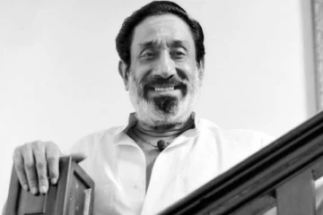 மறைந்த நடிகர் சிவாஜி கணேசன் தனது தாயுடன் எடுத்த அழகிய புகைப்படம்- அதிகம் வலம் வரும் ஒரேஒரு போட்டோ