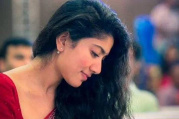 நடிகையிடம் அட்ஜெஸ்ட்மெண்ட் செய்ய சொன்ன தயாரிப்பாளர்! உதறிய தள்ளிய சாய்பல்லவி..