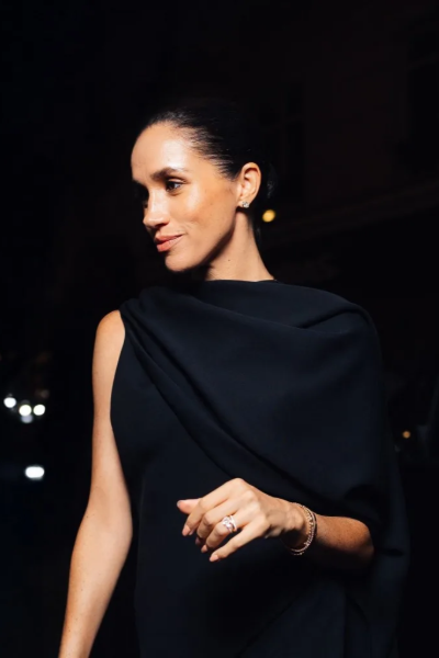 மீண்டும் திரைப்படத்தில் நடிக்கும் இளவரசர் ஹரியின் மனைவி மேகன் | Harry Reaction To Meghan Re Entry To Act Cinema மீண்டும் திரைப்படத்தில் நடிக்கும் இளவரசர் ஹரியின் மனைவி மேகன் | Harry Reaction To Meghan Re Entry To Act Cinema