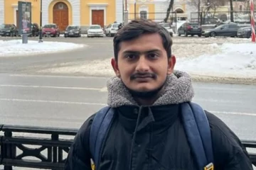 உக்ரைனிய வீரர்களிடம் சிக்கிய இந்தியர்: வற்புறுத்தி ராணுவத்தில் சேர்த்த ரஷ்யா: தாயின் குமுறல்