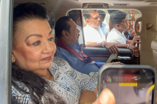 கொழும்பிற்கு மீண்டும் வருவாரா மகிந்த! மொட்டுக் கட்சி பதில் | Will Mahinda Invade Colombo Again