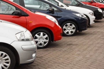 நாடுமுழுவதிலும் வரி செலுத்தாத 6,000 கார்கள் கண்டுபிடிப்பு