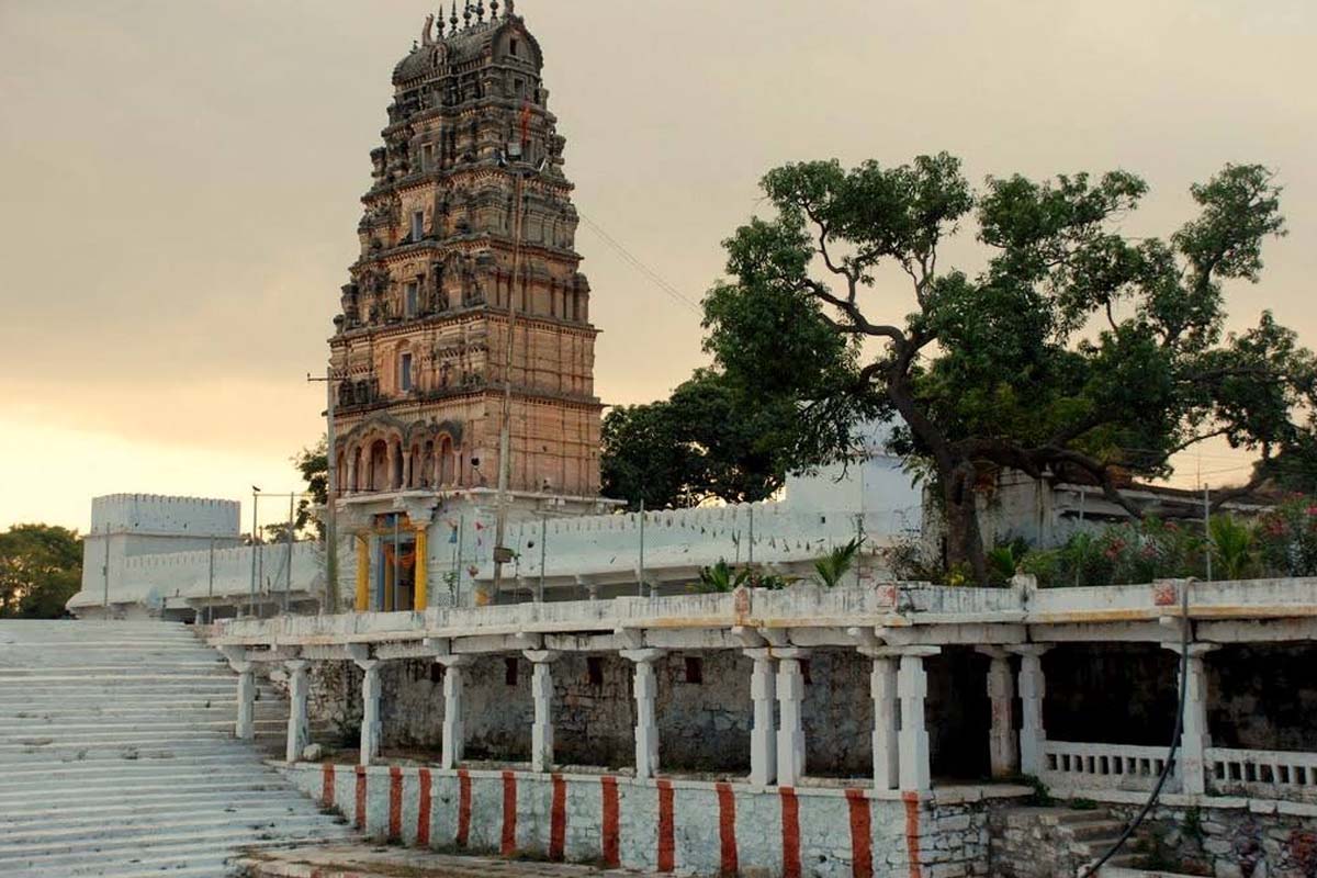 சினிமா கோவில் குறித்து தெரியுமா? தெலுங்கு சினிமாவின் வெற்றிக்கு இது தான் காரணமாம் | Cinema Temple Ammapalli Hyderabad