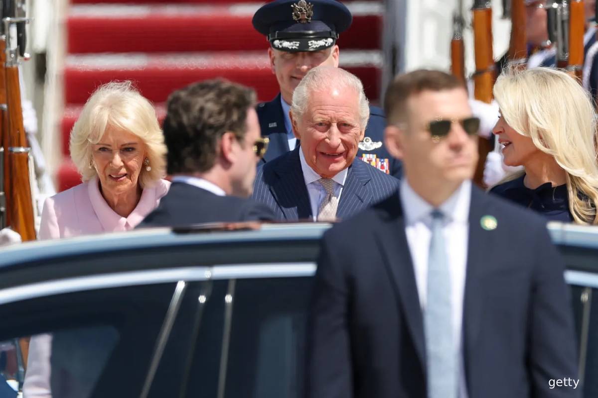 ஜெலென்ஸ்கியை வறுத்தெடுத்தது போல் நடக்கலாம்: சார்லஸ் மன்னர் - ட்ரம்ப் சந்திப்பில் எழுந்த அச்சம் | Charles Trump Meet Off Camera