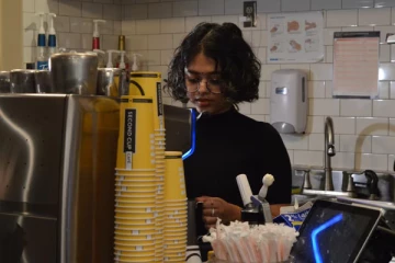 கனடாவில் அதிகரித்துவரும் வாடகையும் விலைவாசியும்: தவிக்கும் இந்தியப் பெண்