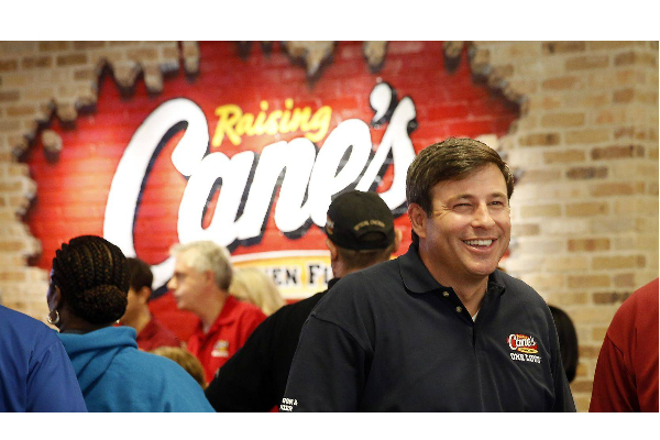 ஊழியர்களுக்காக 50,000 லாட்டரி சீட்டுகளை வாங்கி குவித்த CEO - காரணம் என்ன? குவியும் வாழ்த்துக்கள் | Us Ceo Buys Lottery Ticket For 50000 Employees