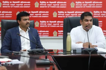 கிழக்கில் சூரியப் படல்களை நிறுவுவதற்கு கஞ்சன விஜேசேகர இணக்கம்