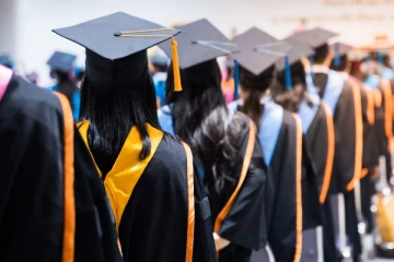 සරසවි සිසුන්ට විශේෂ ශිෂ්‍යත්ව වැඩසටහනක්