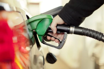 ඉන්ධන මත අධිභාර බද්දක් පනවයි..!