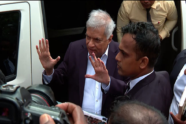 ரணிலுக்கு நிச்சயம் பிணை கிடைக்கும் :முன்னாள் சகா நம்பிக்கை | Ranil Sure To Get Bail Former Colleague Confident