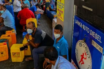 கேன்களில் எரிபொருள் வழங்க தடை ; பறந்த உத்தரவு