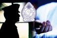 தன்னை தானே சுட்டு உயிரை மாய்த்துக்கொண்ட காவல்துறை அதிகாரி!