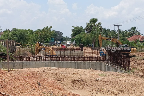 முல்லைத்தீவு - புளியம்பொக்கணை சந்தி பாலம் புனரமைப்பு பணிகள் ஆரம்பம் | Mullaitivu Puliyambokkanai Junction Bridge