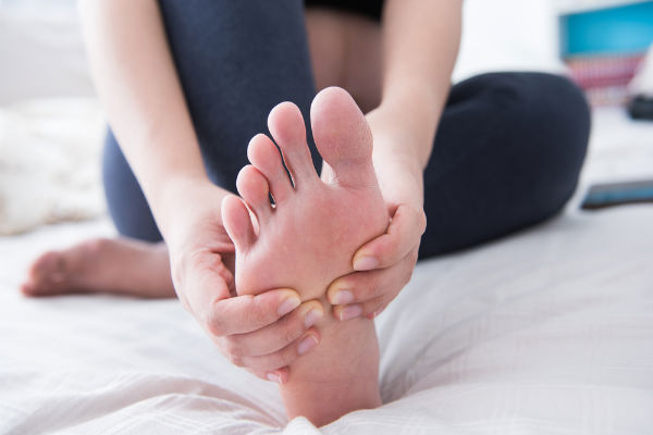 பாத மசாஜ் செய்வதால்  கிடைக்கும்   நன்மைகள்; என்னென்ன தெரியுமா! | Benefits Of Foot Massage