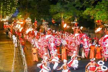 අවසන් රන්දෝලිය අද