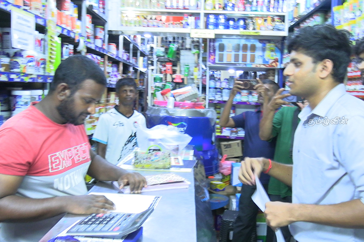 அநுர ஆட்சியிலும் மாற்றம் இல்லை எனக் கூறி மாணவர்கள் கிழக்கில் போராட்டம் | Students Protest In The East