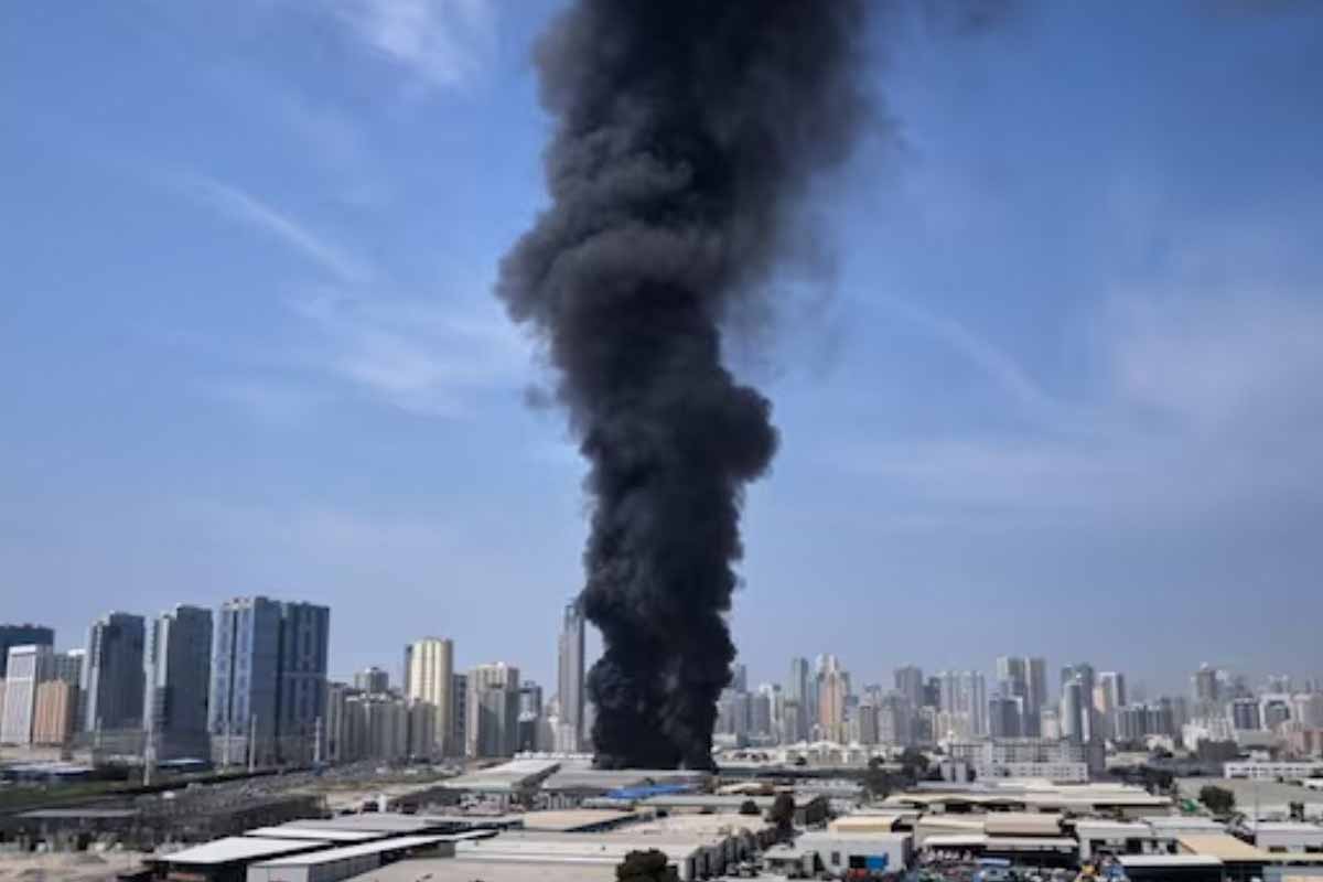 குவைத்தில் அமெரிக்கா தூதரகம் மீது தாக்குதல்: பதற்றம் அதிகரிப்பு | Us Embassy Attacked In Kuwait