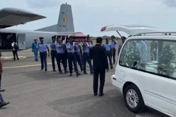 யாழில் சம்பந்தனின் பூதவுடலுக்கு அஞ்சலி