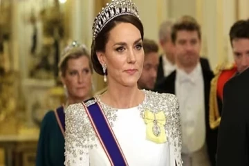 புற்றுநோய் கண்டறியப்பட்டபின் வெளியான இளவரசி கேட்டின் உருவப்படம்: அதிர்ச்சியில் ரசிகர்கள்