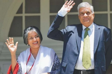 இரு வாரங்களில் ராஜாவாகும் ரணில்; அமைச்சர் ஒருவர் வெளியிட்ட தகவல்!