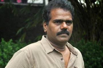 தந்தையை போல் மகனும் செய்தால்.. பாமக நிலைமை என்னவாகும்? தங்கர் பச்சான் பரபரப்பு பதிவு