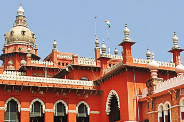 விஜய்யின் ஜனநாயகனுக்கு வந்த சோதனை: திகதி குறிப்பிடாமல் ஒத்திவைக்கப்பட்ட தீர்ப்பு | Jana Nayagan Censor Case Judgement