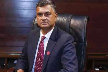 ஈஸ்டர் ஞாயிறு பாதுகாப்பு குறித்து முப்படை தளபதிகளுக்கு ஆலோசனை