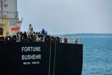 ஓமன் வளைகுடாவில் கப்பல் விபத்து; 21 இலங்கையர்கள் மீட்பு