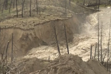 பிரிட்டிஷ் கொம்பியா மாகாணத்துக்கு நிலச்சரிவு தொடர்பில் எச்சரிக்கை விடுக்கப்பட்டது
