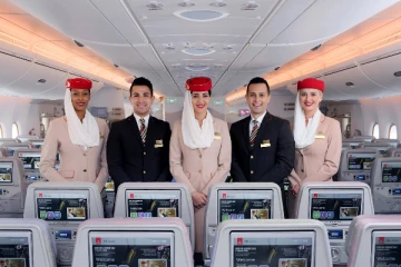 24 வார சம்பளம் போனஸ்; மகிழ்ச்சியில் திக்குமுக்காடும் எமிரேட்ஸ் ஊழியர்கள்!