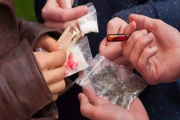 மறுவாழ்வு மையத்திலிருந்து தப்பியோடிய 191 போதை அடிமைகள்!