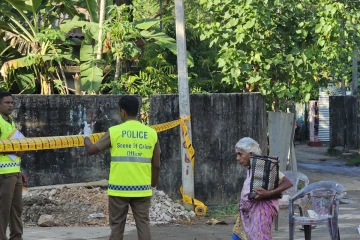 யாழில் இளைஞரொருவர் கூரிய ஆயுதத்தால் தாக்கி படுகொலை