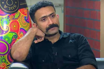 விஜய்யின் பீஸ்ட் பட பிரபலம் ஷைன் டாம் சாக்கோவிற்கு நிச்சயதார்த்தம் முடிந்தது- ஜோடியின் போட்டோ