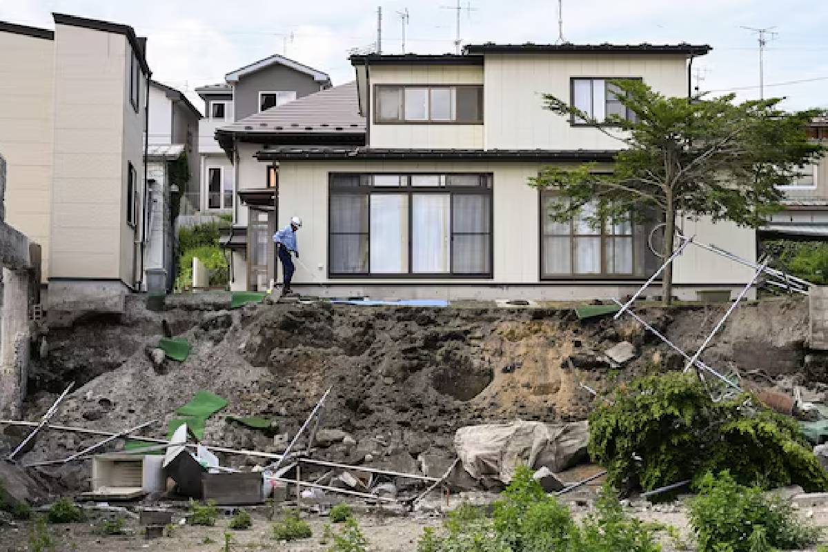 ஜப்பானின் வடக்குப் பகுதியில் சக்திவாய்ந்த நிலநடுக்கம் | Powerful Earthquake In Northern Japan