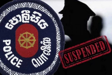 சந்தேக நபரைத் தாக்கிய குற்றச்சாட்டில் இரு பொலிஸார் பணி இடைநிறுத்தம்