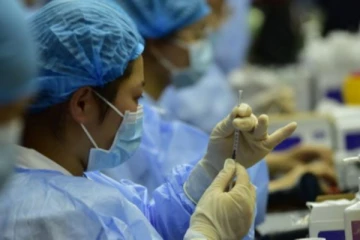 நாடு தற்போதைய நிலையில் முழுமை முடக்கத்துக்கு செல்வது அவசியம் என வலியுறுத்தல்