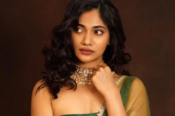 இலங்கை நடிகை லாஸ்லியாவா இப்படி? ஷார்ட் உடையில் எல்லைமீறும் கிளாமர்