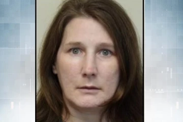 கனடாவில் பெண்ணொருவரை வலைவீசி தேடும் பொலிசார்! அவர் செய்த தவறு இதுதான்... வெளியான புகைப்படம்