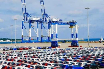 வாகன இறக்குமதி தொடர்பில் நிதி இராஜாங்க அமைச்சர் வெளியிட்டுள்ள நம்பிக்கை