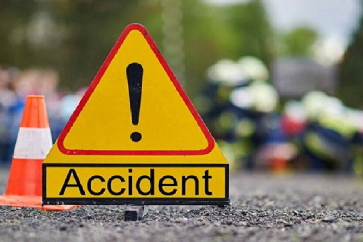 யாழ்.சாவகச்சேரியில் விபத்து! ஒருவர் சம்பவ இடத்திலேயே பலி | Accident Chavakachcheri Police Station One Dead