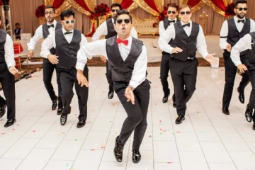 මනාලයාගේ "චෝලි කේ පීචේ" දැකපු මාමණ්ඩි මගුල මඟ නවත්වා මානාලිය ගෙදර අරන් ගිහින්..