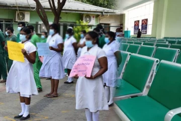 சுகாதார தொழிற்சங்கங்களின் தொழிற்சங்க நடவடிக்கை ஒத்திவைப்பு