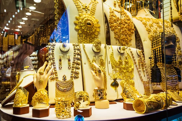 தங்கம் வாங்க காத்திருப்போருக்கான மகிழ்ச்சி தகவல் - விலையில் திடீர் மாற்றம்! | Sri Lanka Gold Rate Today Gold Market New Price