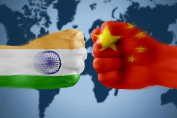 இந்தியாவை மடக்க Secret வெப்பன்ஸ்?